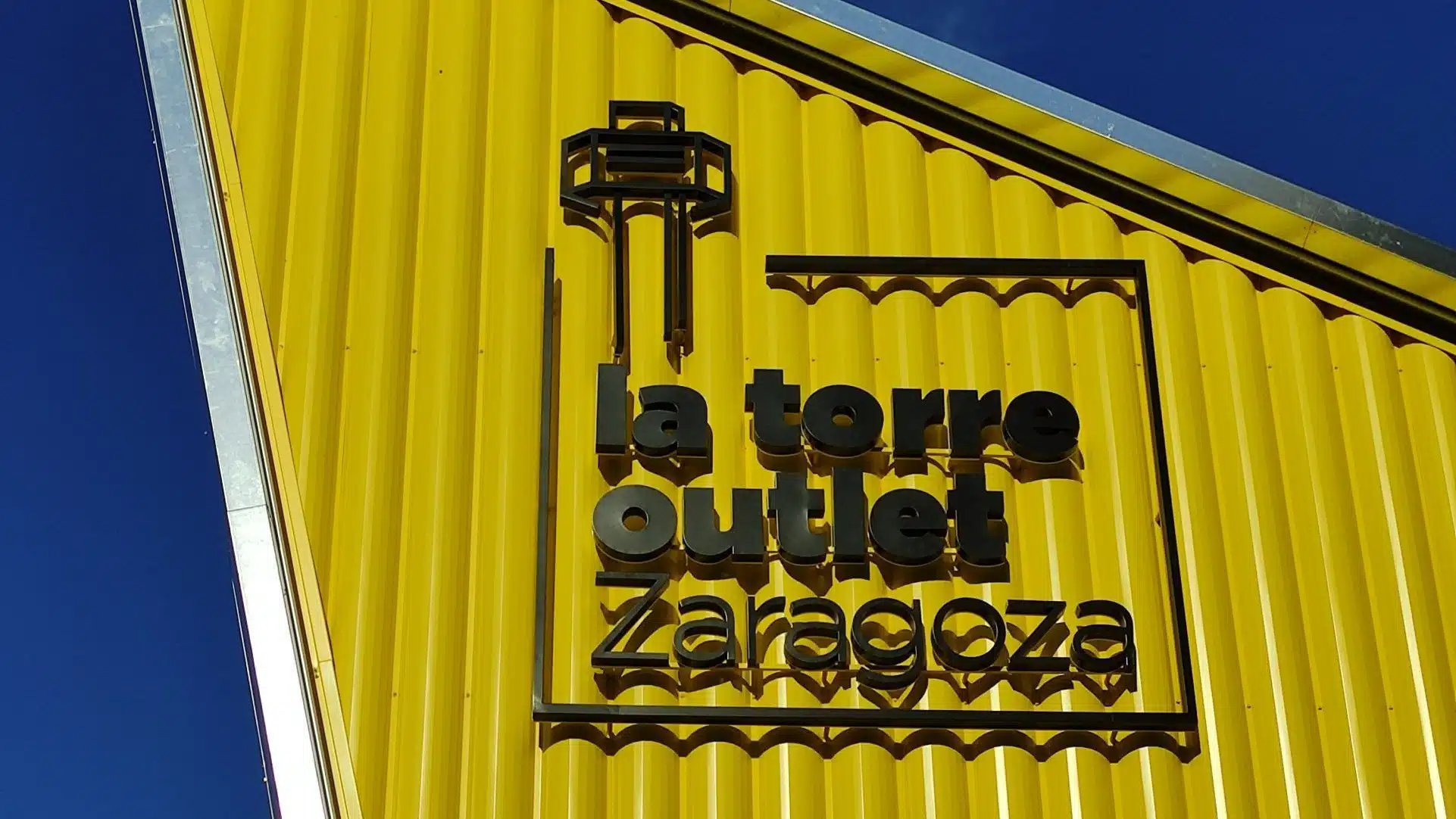 La torre outlet